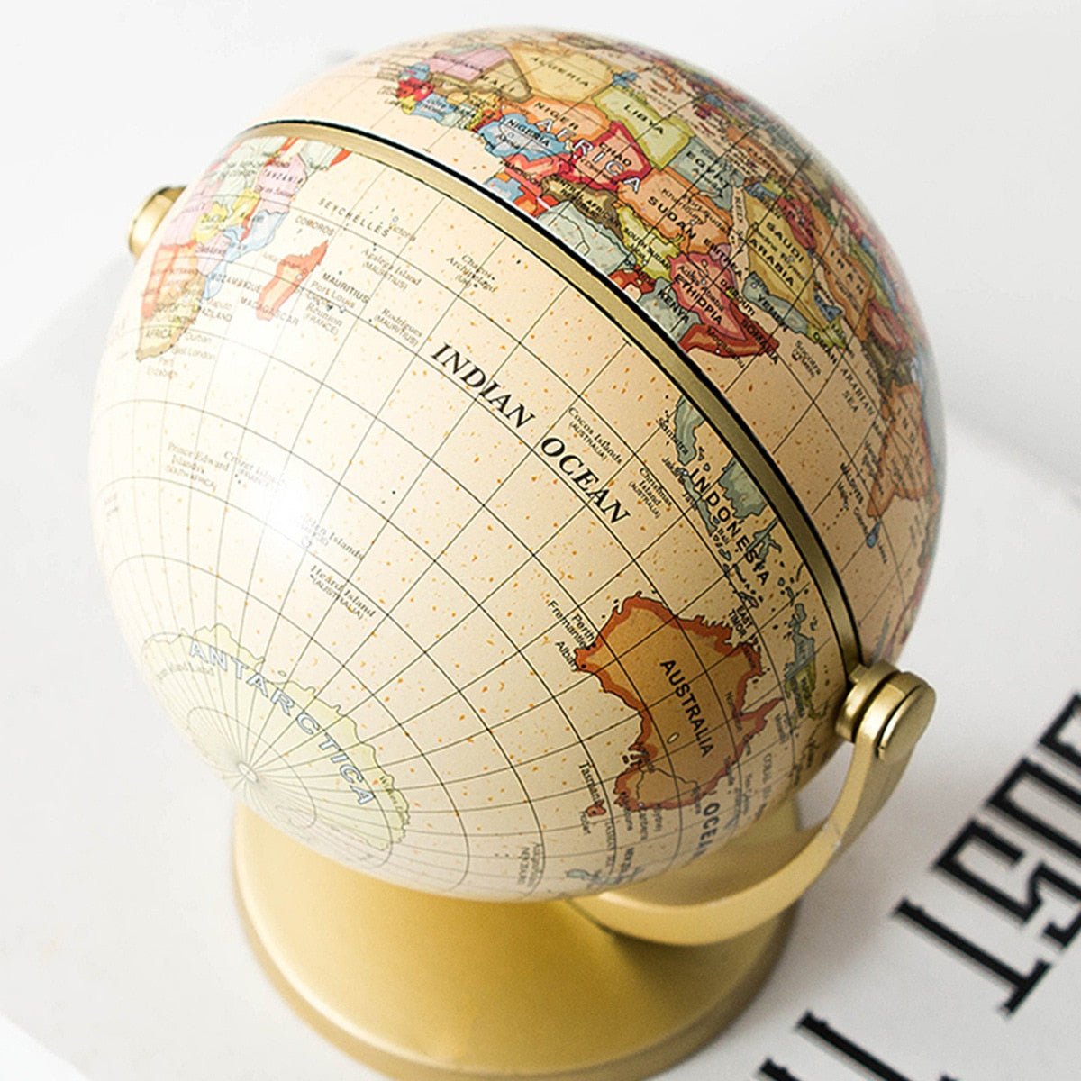 Skorter | Small Teaching World Globe