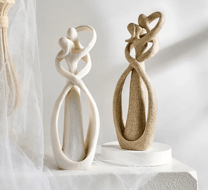 Skorter | Eternal Embrace – Abstract Sculpture for Timeless Love