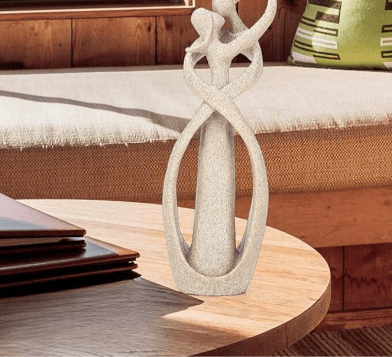 Skorter | Eternal Embrace – Abstract Sculpture for Timeless Love