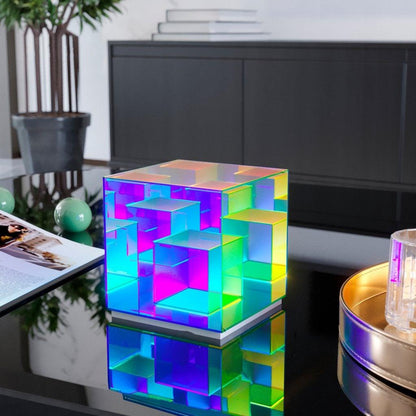Skorter | Eternity Rubiks Cube Prism Lamp