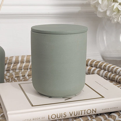 Skorter | Evergreen Luxury Salvgreen Enticing Scented Candle - Apple, Pine, Patchouli & Lavender