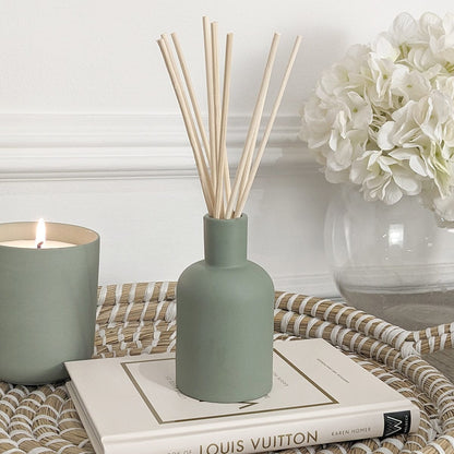 Skorter | Evergreen Luxury Salvgreen Reed Diffuser - Apple, Pine, Patchouli & Lavender