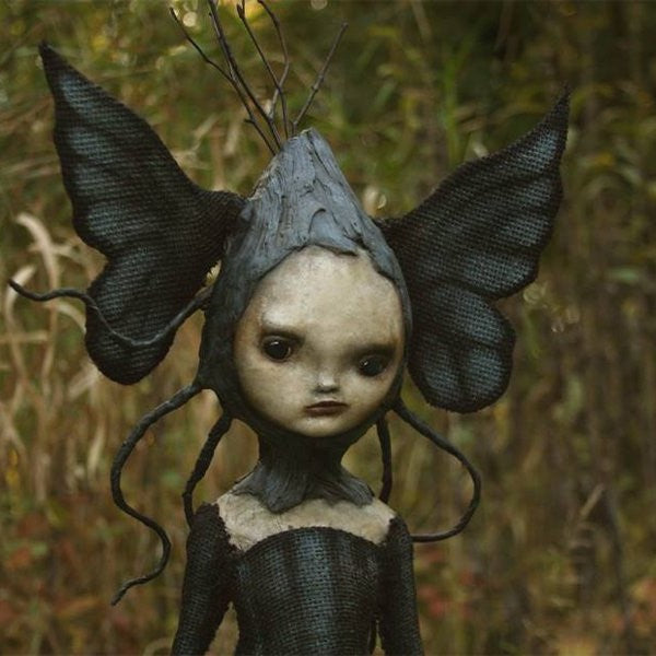 Skorter | DarkWitch Statues – Dark Resin Witch Statues for Halloween & Gothic Decoration