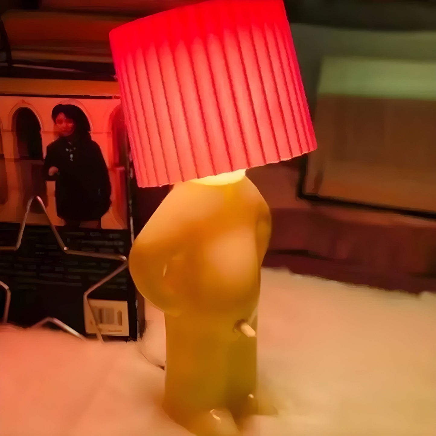 Skorter | Sassy Boy Creative Table Lamp – Unique Lighting for Bedroom and Living Space