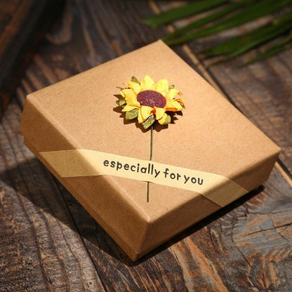 Skorter | "You Are My Sunshine" Sunflower Necklace(Double-sided engraving)