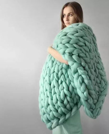Skorter | Chunky Knit Blanket