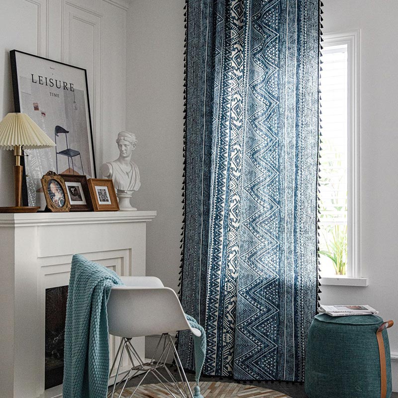 Skorter | Blue geometric pattern light-filtering curtain