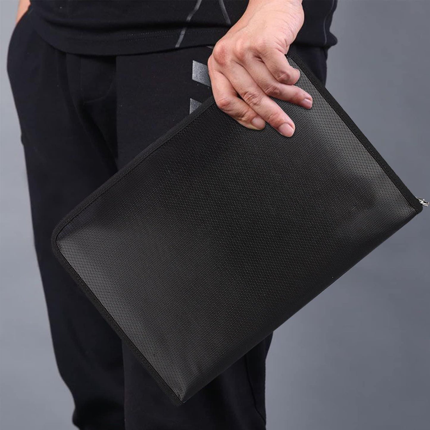 Skorter | Fireproof and Water Repellent Portfolio Case