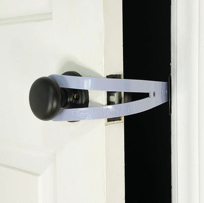Skorter | Flexlatch | Cat Door Holder