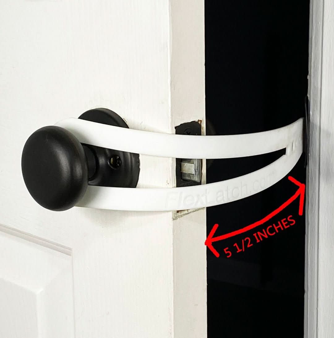Skorter | Flexlatch | Cat Door Holder