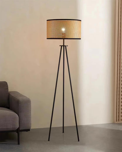 Floor Lamp 16.5″ - 59″ - SKØRTER