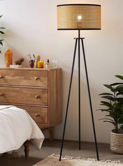 Floor Lamp 16.5″ - 59″ - SKØRTER