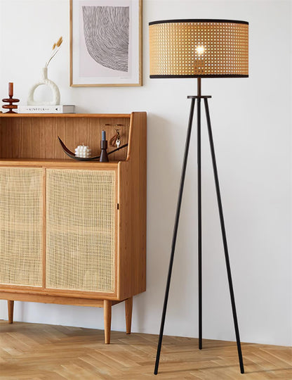 Floor Lamp 16.5″ - 59″ - SKØRTER