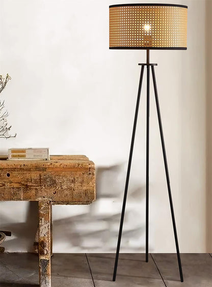 Floor Lamp 16.5″ - 59″ - SKØRTER