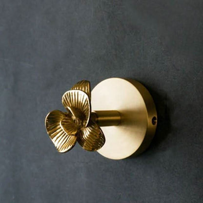 Skorter | Brass Animal Wall Hook Rack Gold Accents