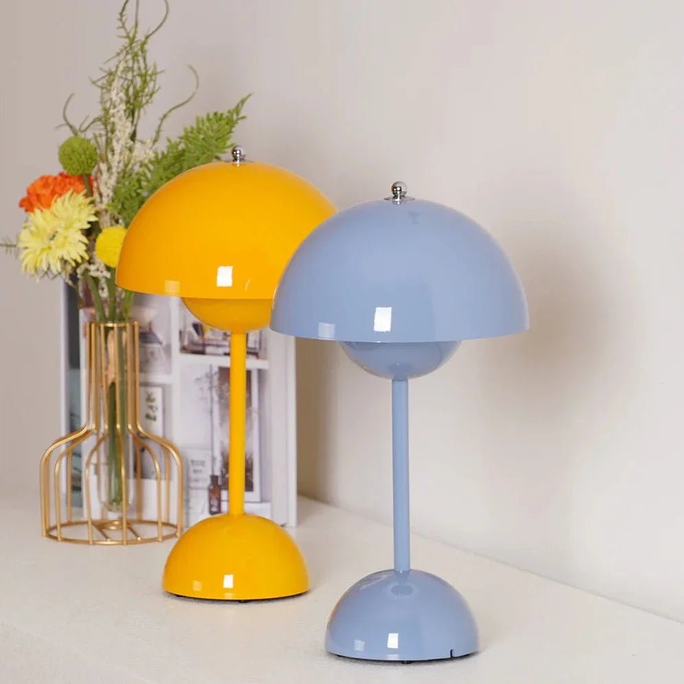 Flowerpot LED Portable Table Lamp - SKØRTER