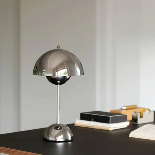 Flowerpot LED Portable Table Lamp - SKØRTER