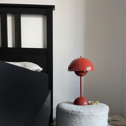Flowerpots Table Lamp - SKØRTER