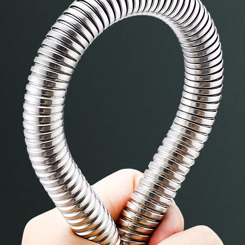 Skorter | FlowLinx – Flexible stainless steel shower hose for reliable connection