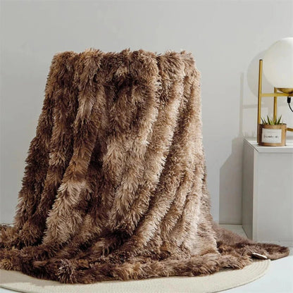 Skorter | FLURON – Luxurious Faux Fur Blanket with Silky Touch