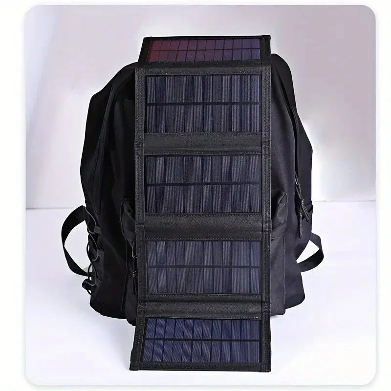 Skorter | Foldable Solar Power Bank - SolarMate
