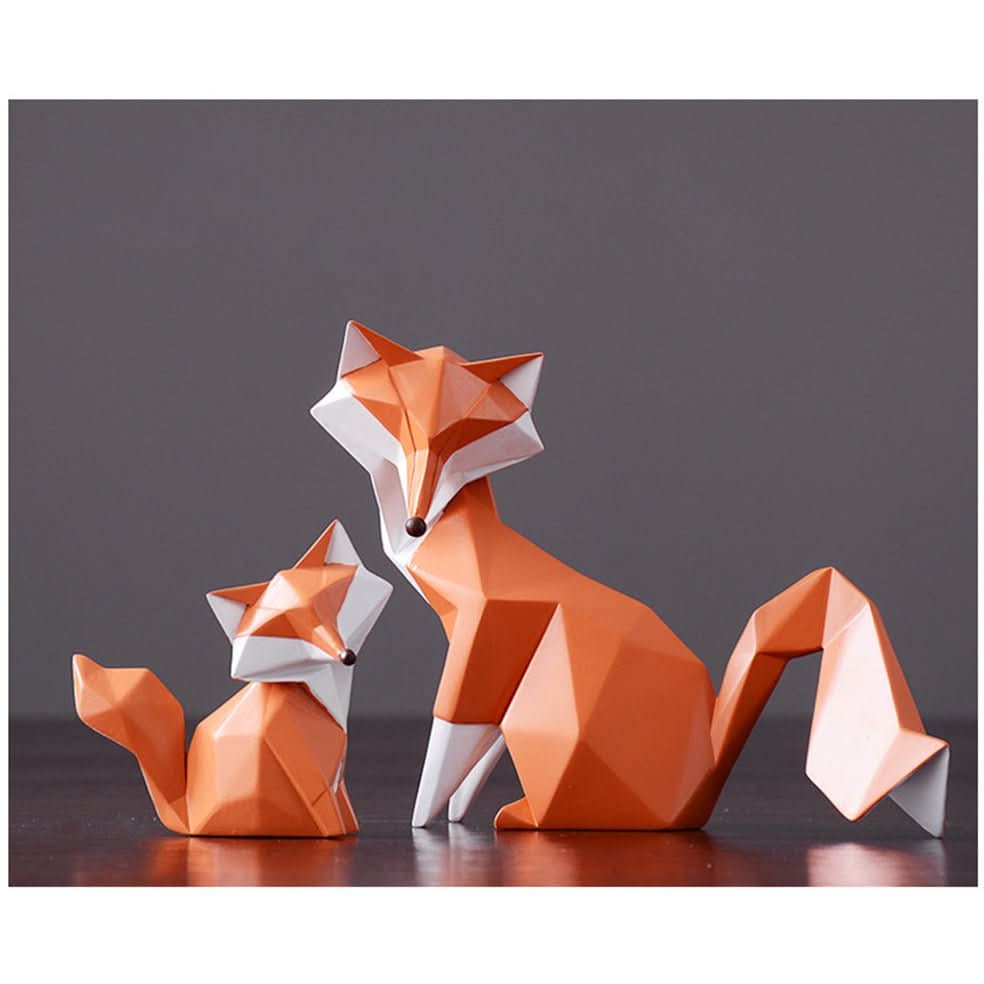 Skorter | Geometric Fox Figurine – Modern Resin Sculpture