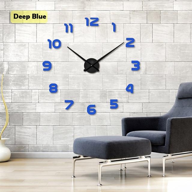 Skorter | Full-Size 3D Acrylic Living Room Wall Clock