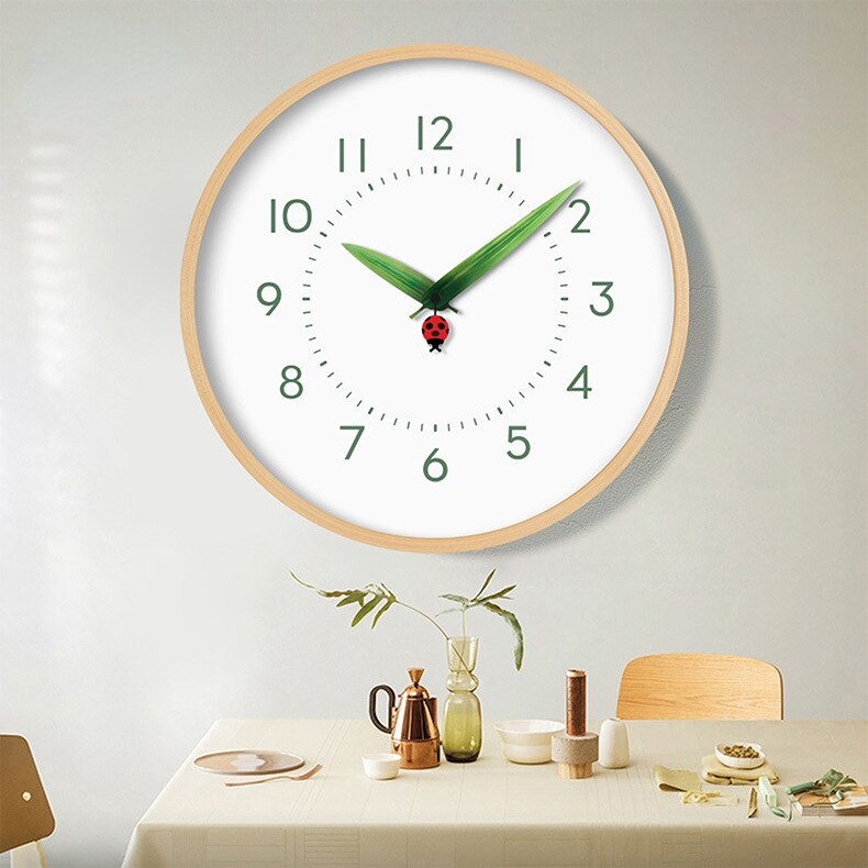 Skorter | TimelessPerch - Modern Bird Clock