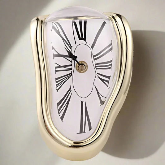 Skorter | Cali - Surrealistic dripping wall clock