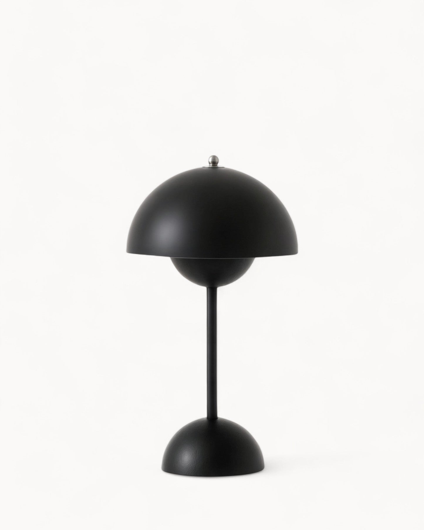 Skorter | NordLight – LED Table Lamp Scandinavian Design, dimmable and sustainable in metal