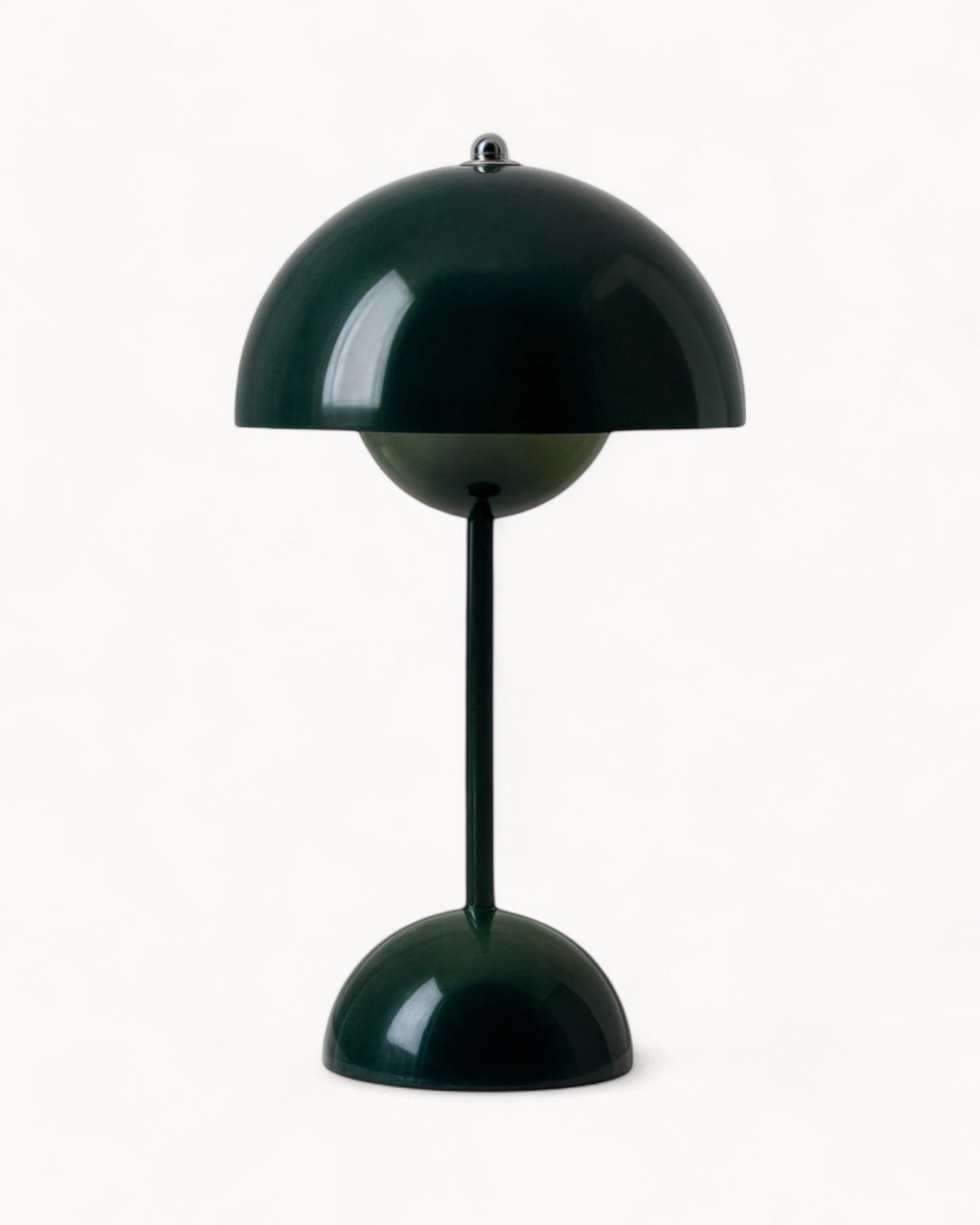 Skorter | NordLight – LED Table Lamp Scandinavian Design, dimmable and sustainable in metal