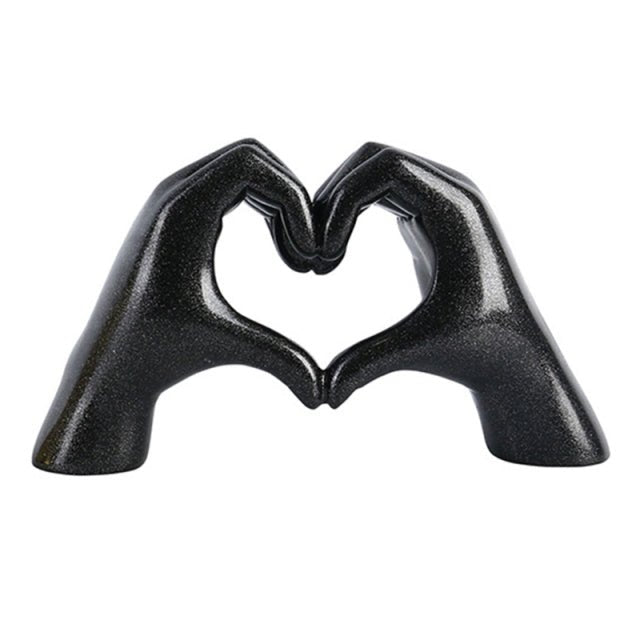 Heart Gesture Figurine - SKØRTER