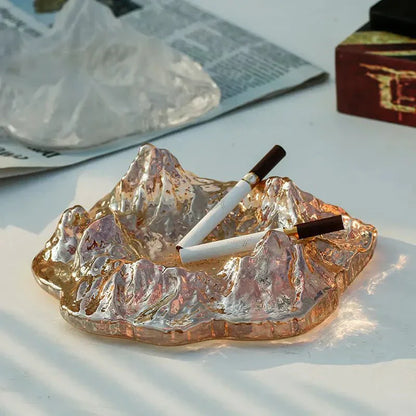 Skorter | Ashtray decoration made of mountain glass in ice style