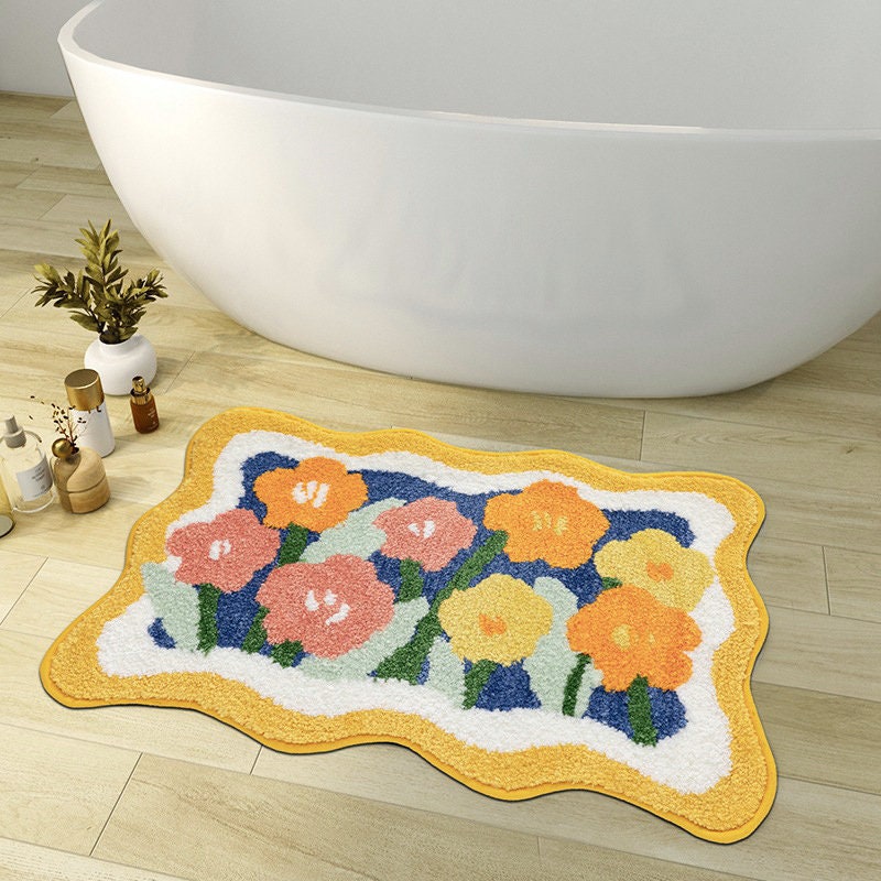 Skorter | Colorful Flower Bathroom Mat, Orange Flora Soft Bathroom Rug, Woven Bath Mat, Purple Tulip Water-Absorbent Non-Slip Bath Mat