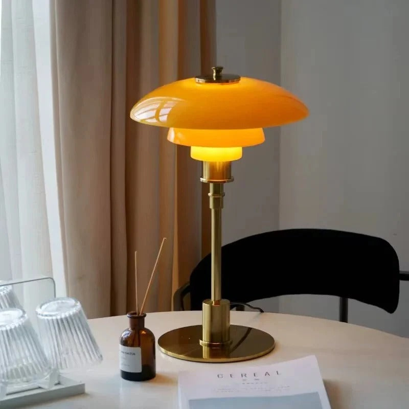 Skorter | Dimmable Rounded Table Lamp
