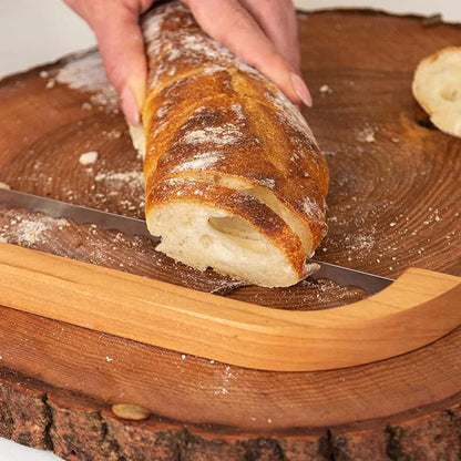 Skorter | Bread knife made of wood with non-slip cutting aid