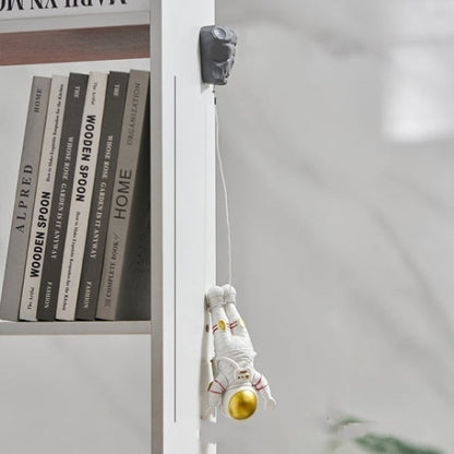 Skorter | Astronaut Climber Wall Decoration Figures