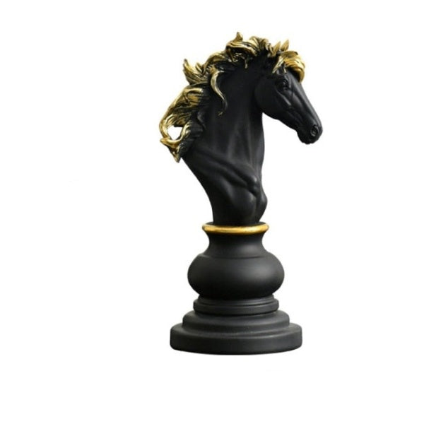 Skorter | Chess piece decor