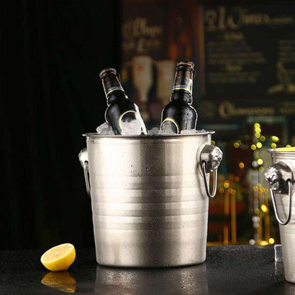 Skorter | Eco-friendly, non-toxic food-grade silicone 6 balls round ice cube mold ice ball silicone ice cubes with lid