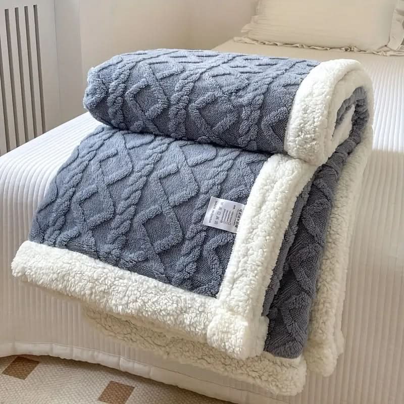 Skorter | ERSANA - Ultra-cozy, fluffy blanket