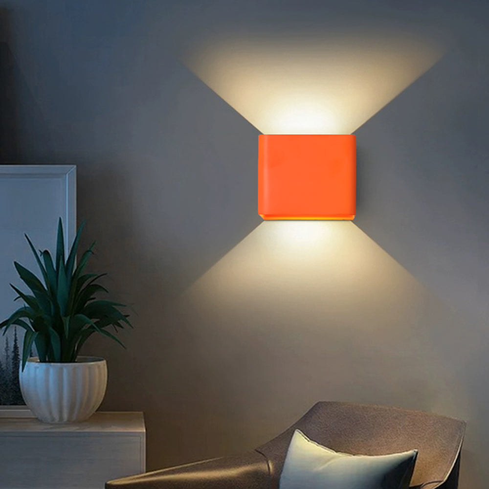 Skorter | Orr Modern LED Wall Lamp - Black/White/Yellow/Green/Red Living Room/Bedroom Metal