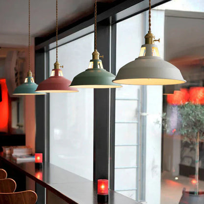 Skorter | Industrial Retro Pendant Lamp - IronGlow