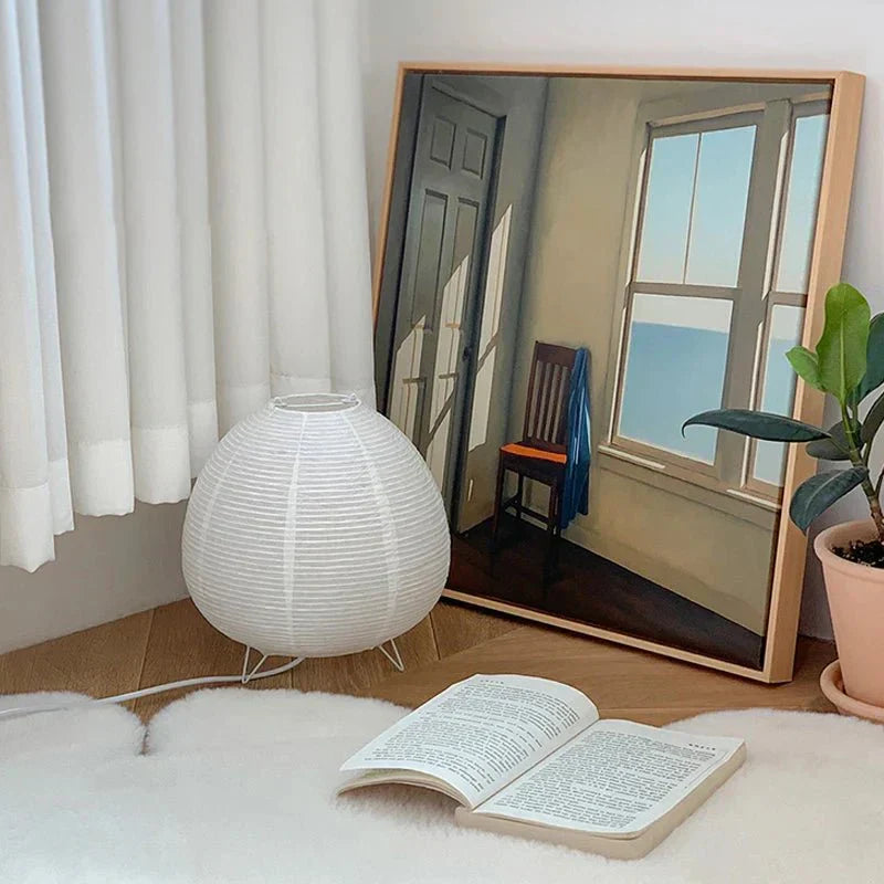 Skorter | ZenGlow – Elegant table lamp in Wabi Sabi style for a soothing interior