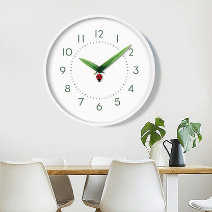 Skorter | TimelessPerch - Modern Bird Clock