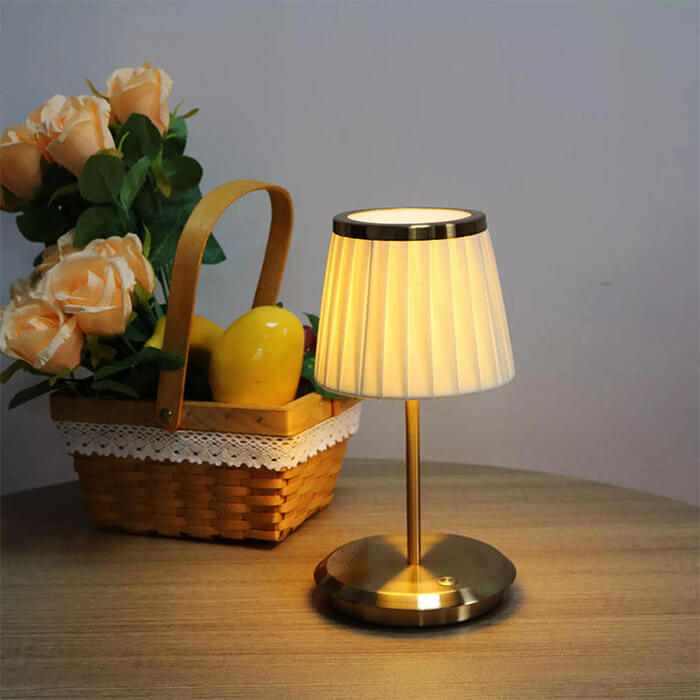 Skorter | DreamDrape - Fabric Table Lamp with Dimmable Function