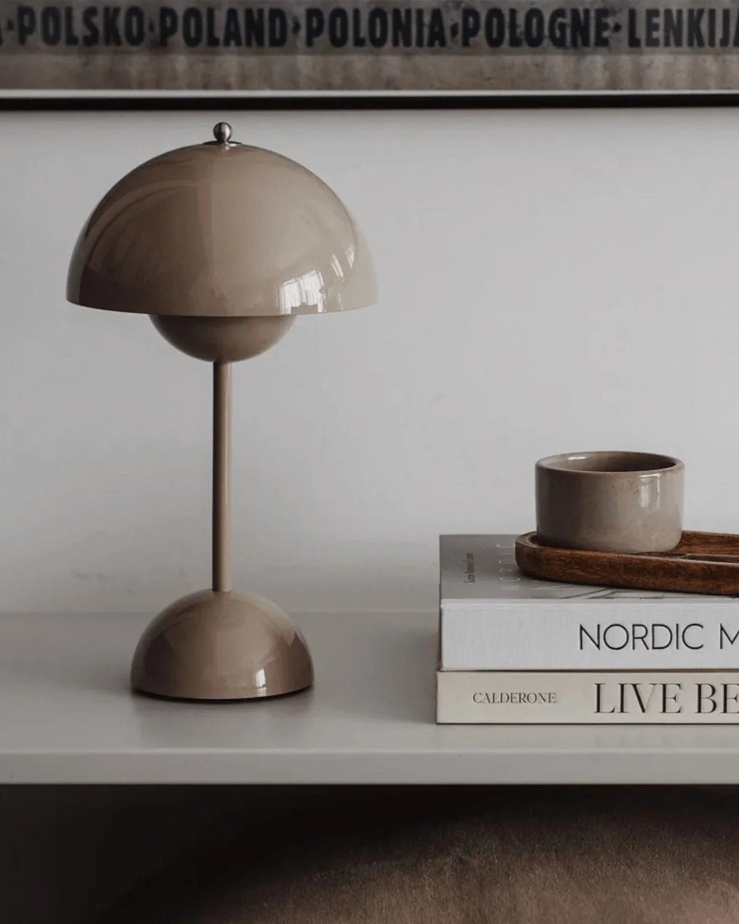 Skorter | NordLight – LED Table Lamp Scandinavian Design, dimmable and sustainable in metal
