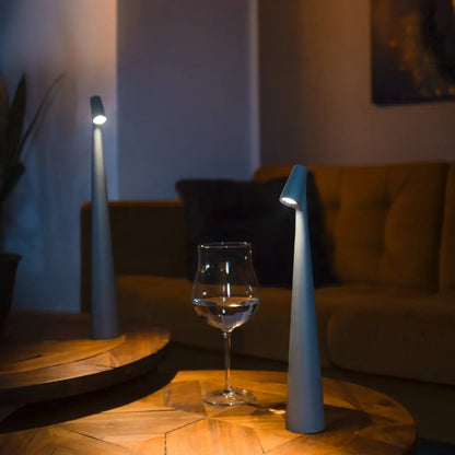 Skorter | Wireless LED lamp in minimalist design | Table lamp