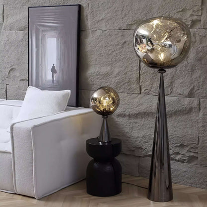Lava Cone Fat Table Lamp - SKØRTER