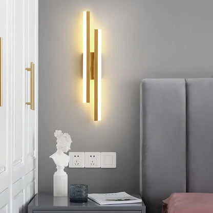 Skorter | DoubliGlow | Minimalistic modern LED wall light