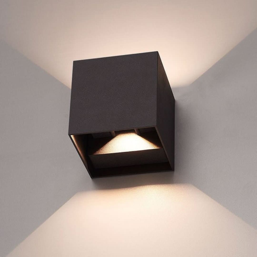 Skorter | Light Cube | Luxury, Wireless Wall Lamp!